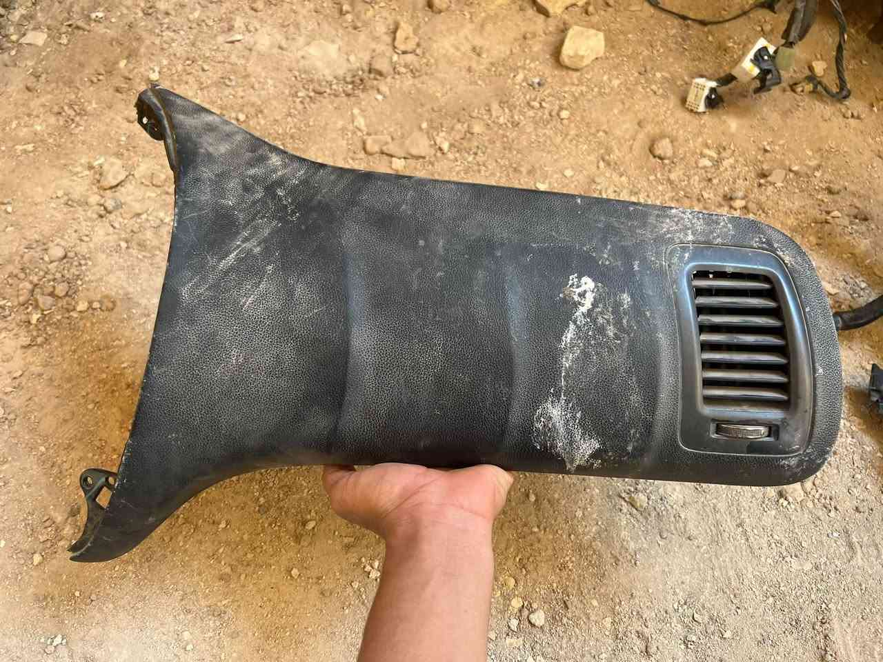 غراض سيراتو مسجل عدد 2شغال شرط ++دشبول كامل ملحقاتة
العنوان ديوانية الحمزة الشرقي ***********
