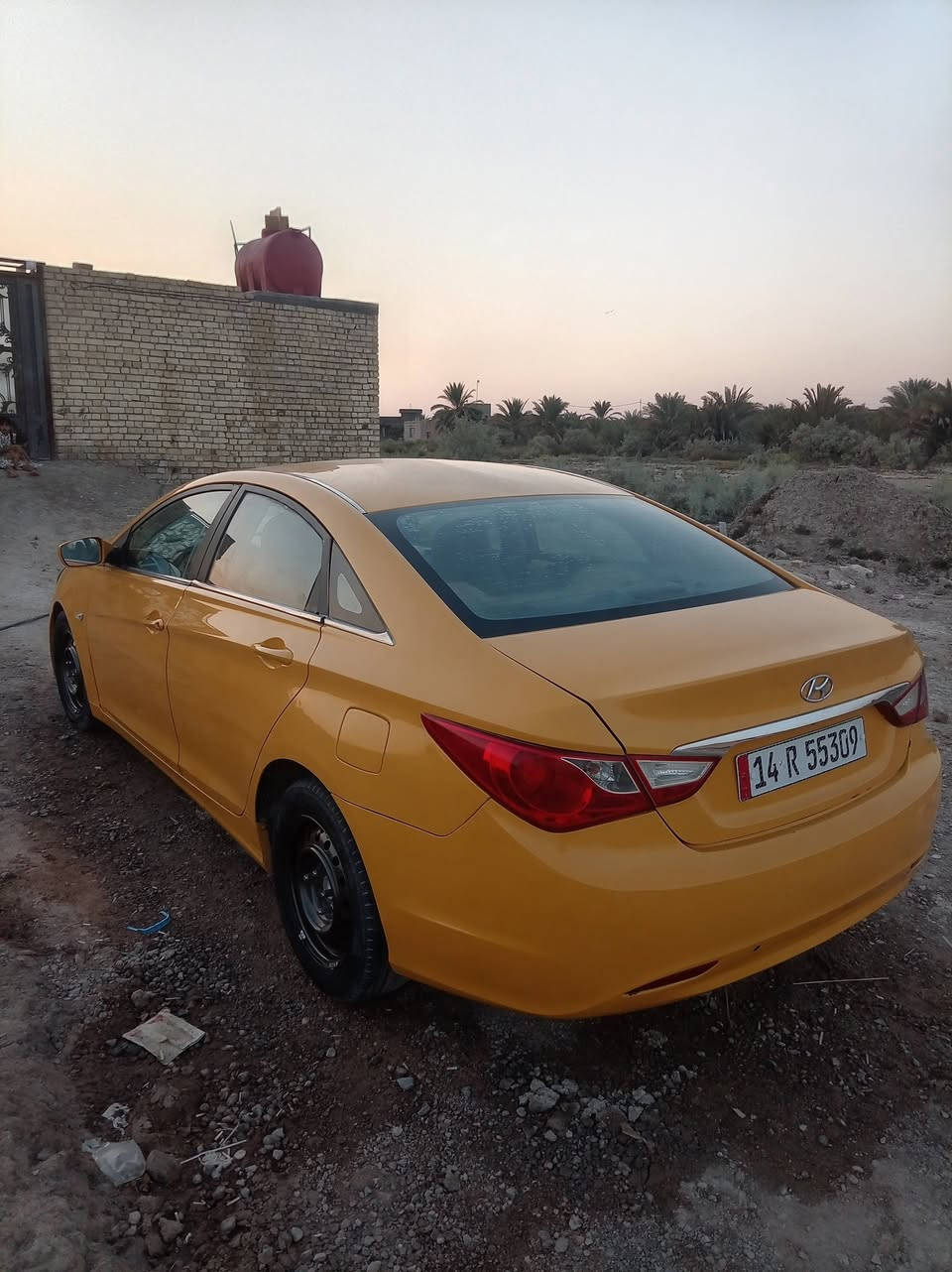سلام عليكم*

سوناتا هونداي خليجي وارد كوري 2011 كفاله عامه من  
ضربه وتبديل مكينه 2000 كير مكينه بالكارتون تبريد  
وحداديه وتخم تاير بالجيس صبغه جديده حراري ليزرى  
رقم بصره انكليزي بأسمي هزه جديده وسنويه جديده  
والحسين سياره ماتخسر الف عليه

*مكان سماوة 
*السعر 95 $*  
  
***********
