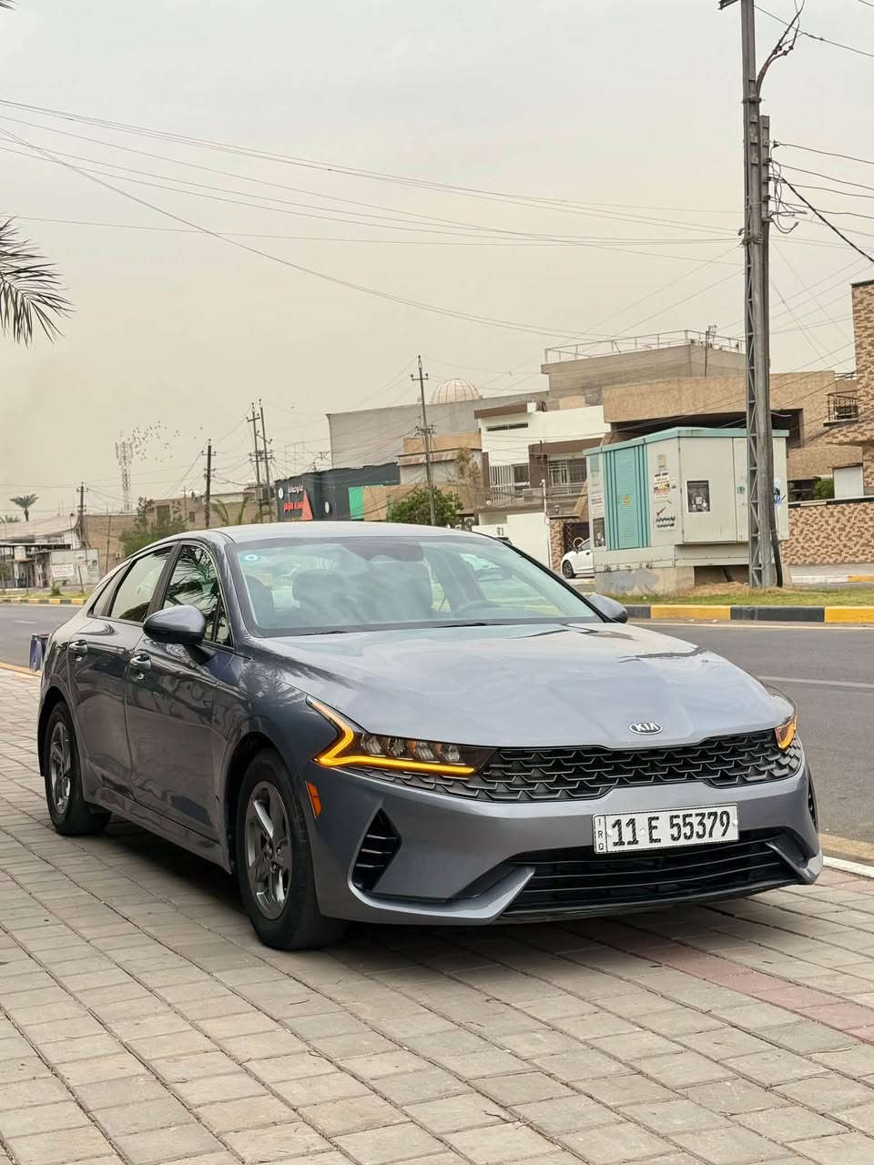 اسلام عليكم
كيا K5 موديل 2021 فئة LXS
وارد امريكي محرك 4 سلندر 1600Turbo مامفتوح
كير اوتوماتيك وعادي 5 أنظمة قيادة
صور الحادث مرفقه بل منشور + بلعراق صار بيها صبغ باب خلفي صبغ فقط بدون ايرباك 
رقم بغداد دولي رقم وهزة وسنويه جديدة بأسمي شرط التحويل كير محرك مكفول تبريد ثلج تخم تاير جديد صدر امامي خلفي بحاله ممتازه 

المواصفات:
بصمه تشغيل عن بعد هندبريك بصمة اوتو هولد
رادار امامي رادار جانبي
نظام الفرمله التلقائيه
نظام التنبيه خروج عن المسار نقط عمياء مثبت سرعه
مانع انزلاق حساس اطارات
لايت زينون 4 عدسات
ليد امامي خلفي
شاشة كبيرة كاميرا دوارة حساسات باقي الموصفات معروفه 
الرقم للأستفسار : ‭***********‬
السعر : 125 وبيها مجال 
العنوان : بغداد

