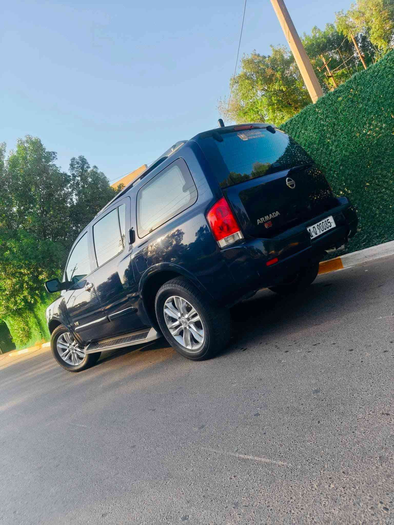 الاسطول البحري (نيسان ارمادا) 
موديل 2009 رقم بغداد بااسمي سنوية 2031
 فور ويل 4×4 
🚙 خليجي فول مواصفات للاخير. 
( بصمة تشغيل @ بصمة بيبان @ اشاير ترحيب @ صندوك كهرباء @ كراسي امامي وخلفي كهرباء  @ دمام تحت الكرسي @ شاشة سقف dvd مع ريموت تحكم @ سيدي جنجر @ مري شفط @ سلايد روف @ تدفئة كشنات @ خزن ميمور وضعيات قيادة @ لايتات زنون ثلجي رهاب الرعد والبرق ) 
🚙 سيارة جديدة بمعنى الكلمة من دخولها للعراق الى الان فقط شخصين جانيها 
تبريد ❄ ثلج شرط 4 قطع انجماد وقت الظهر 
برغي مابيها نقص ( كير مكفول  &  محرك مكفول  & كهربائيات مكفولة ) سيارة على وضع الشركة 
بدون اي حادث 
السعر / 125 ورقة 
 للاستفسار الاتصال على الرقم/ ***********
مكاني بغداد حي الجهاد
