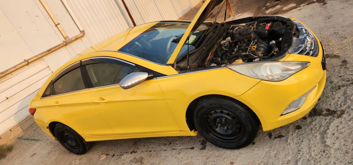 سوناته خليجي ١٣مكفوله من كلشي وجاهزه تدفئى تبريد  كله  بلاد بصره مدينه السعر ٩٣قفل عليه غرامات على المشتري ٤٠٠ ***********
