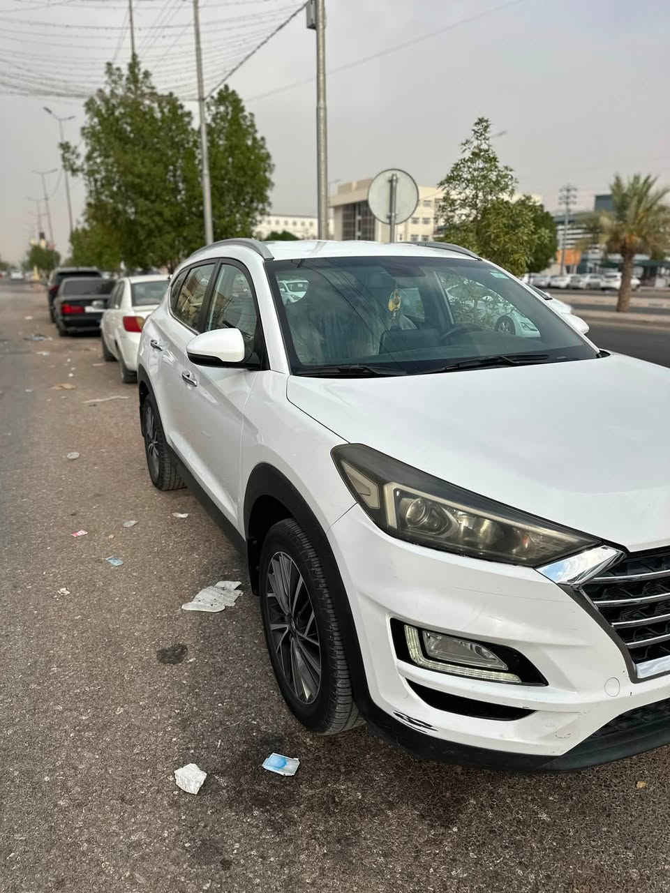 السلام عليكم
توكسان ٢٠١٩ 

السيارة جاهزه من كلشي ما ناقصه برغي واحد 

حدادية جديدة 

تبريد ثلج 

مكينة تخبل 

سياره ماشية ١٠٠ 

فقط بيها باردين وموضحات بصور 

وبينة السونار  

السعر المطلوب ١٦٩ وبيها مجال حك الجية 

للاستفسار اكثر تواصل خاص
***********

مكان السيارة النجف
