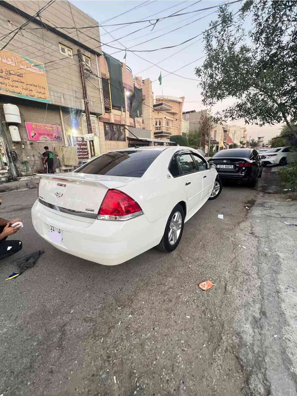 امبالا LT موديل 2008  محرك 3500 مكفول رقم بغداد سنوية ضررها باب السايق مبدل بلادي وجاملغ مبدل يعني قطعين صبغ بدون دواخل شاصي لغود تكم مكفول  نضيفة السياره كلش وداخل رصاصي غرفه نضيفة جداً باتري جديد صار شهر من اخذته مكاني ديالى بعقوبة عارضها 90 وبيها مجال بسيط  للشراي 
***********
