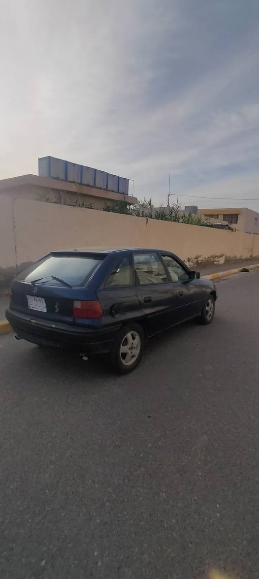 استرا • ١٩٩٢ • رقم انبار