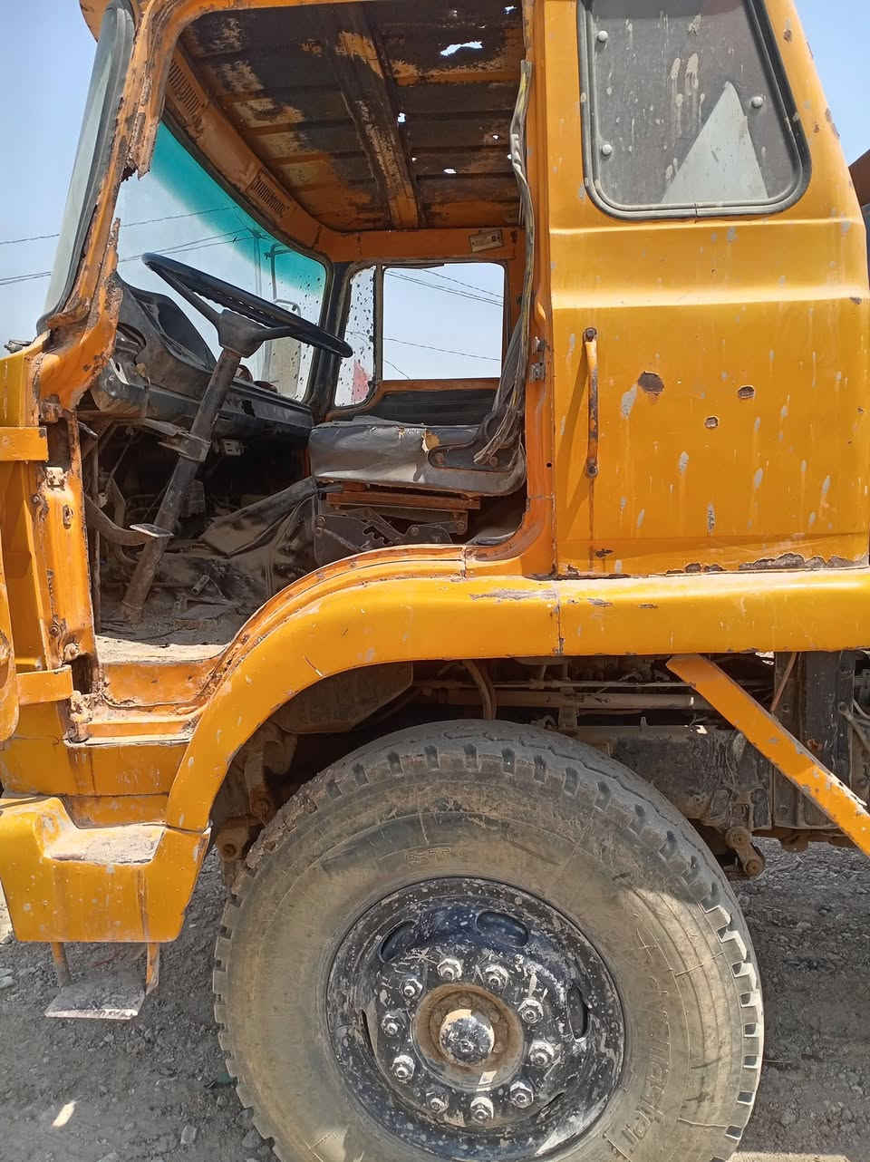 هينو للبيع بلاديه شغاله حصه كاز بيه حموله سعه ١٣ الف  سعر سته ونص وبيه مجاال  / 6/500 مكان بغداد دووره ***********
