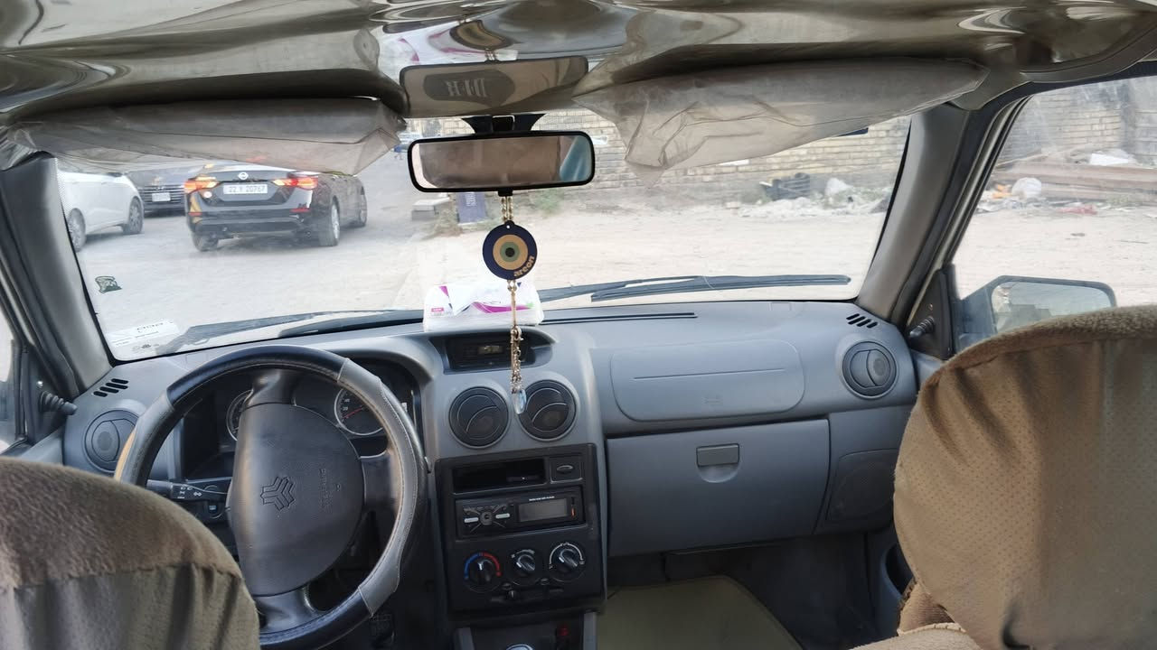 السلام عليكم سايبه موديل 2020 رقم بغداد باسمي سنويه 2029 بيه تبديل بنيد وچاملغ صبغ السعر 43 ومابيه مجال  العنوان الشعب حي المصطفى 
رقم الهاتف ***********
