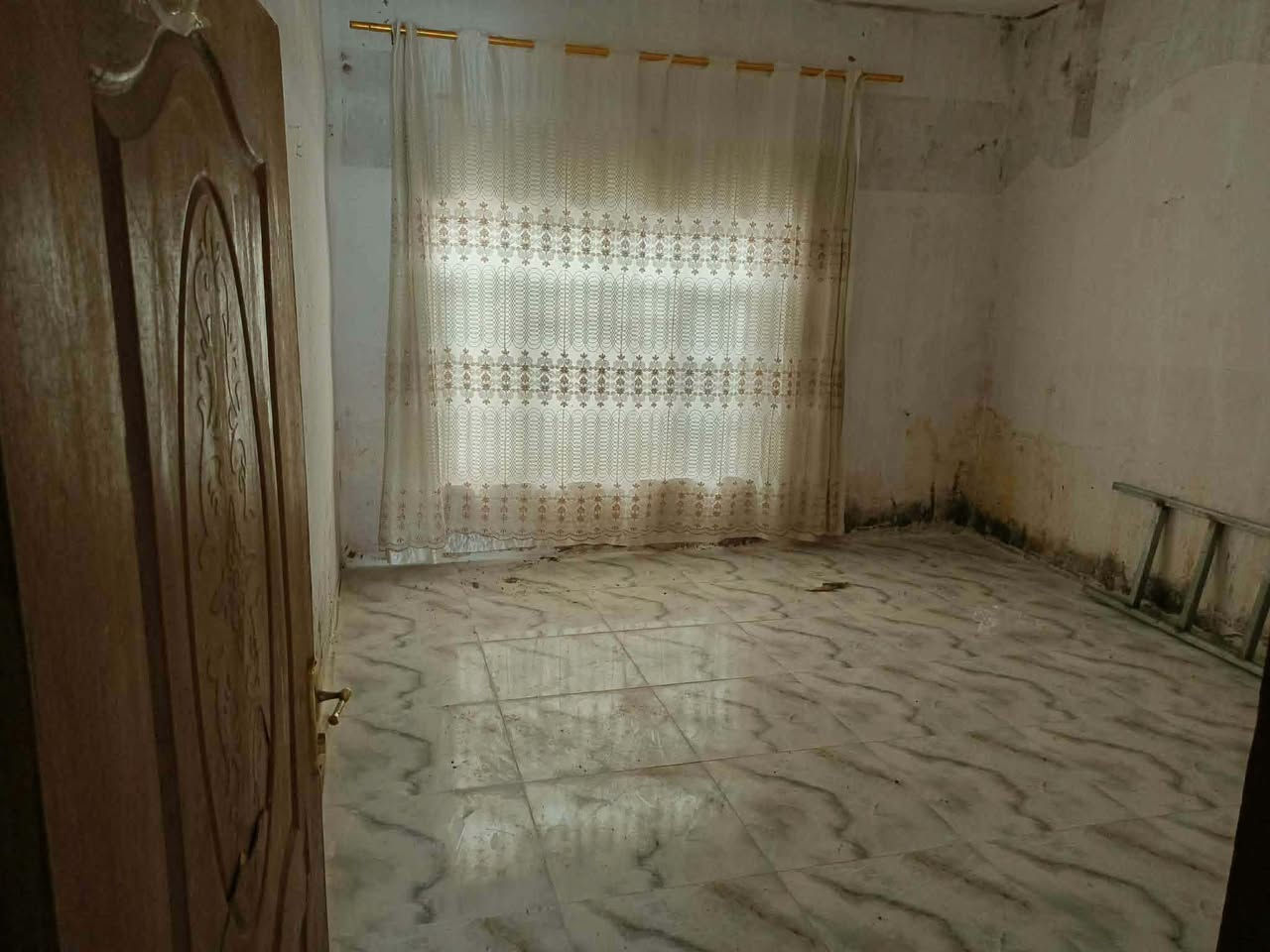 🏠 بيت بسيط للإيجار – كاطون الرازي
فرصة للسكن وبإيجار مناسب داخل بعقوبة!
📍 الموقع: كاطون الرازي
📐 المساحة: 100 متر مربع
💰 الإيجار: 150 ألف دينار (قفل)
📞 للاستفسار والتواصل: ***********
دكتور عقار – دليلك للعقار المناسب إلك
