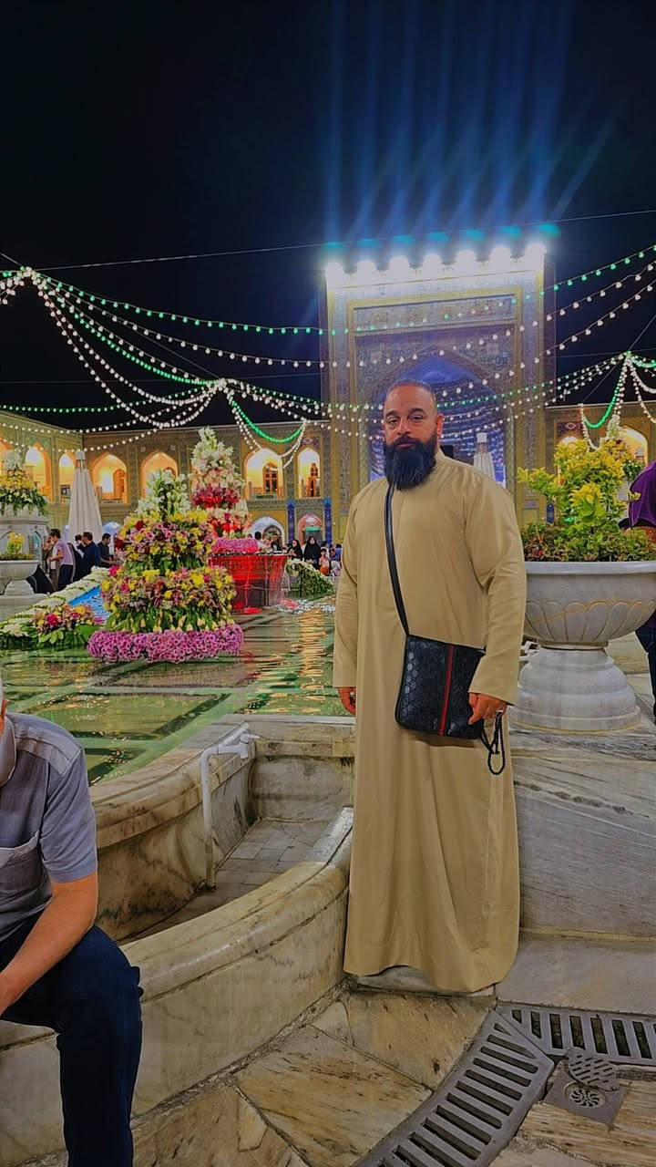 سافر ويانه برنامج.ايران بري ١١يوم 
كروب الغرابي
نقل باصات 🚌 🚌 vip
سكن فنادق ممتازه ودرجه اولى وقريبه 
❣️❣️❣️❣️❣️❣️❣️❣️❣️❣️
برنامج قم ومشهد ونيشابور 
سياحيه دينيه علاجيه 
قم ثلاث ليالي اربع ايام 
مشهد.اربع ليالي خمسة أيام.
مع ثلاث وجبات طعام في مشهد.
يشمل جميع المزارات قم ومشهد 
❣️❣️❣️❣️❣️❣️❣️❣️❣️❣️❣️
ونيشابور وسياحيه في مشهد وقم 
السعر 180الف دينار عراقي بدون اي اضافه 
..... ❣️............❣️ .......... ❣️............... ❣️.............
الموعد الانطلاق 9/1
لحجز اتصل ***********@ اتصال
*********** واتساب
خادم زوار الامام الرضا ع
المتعهد سيد علي الغرابي
العنوان الديوانيه حي النهضه
#متابعين
#اشاره
صعدولنه المنشور بالصلاه على محمد  
وال محمد
