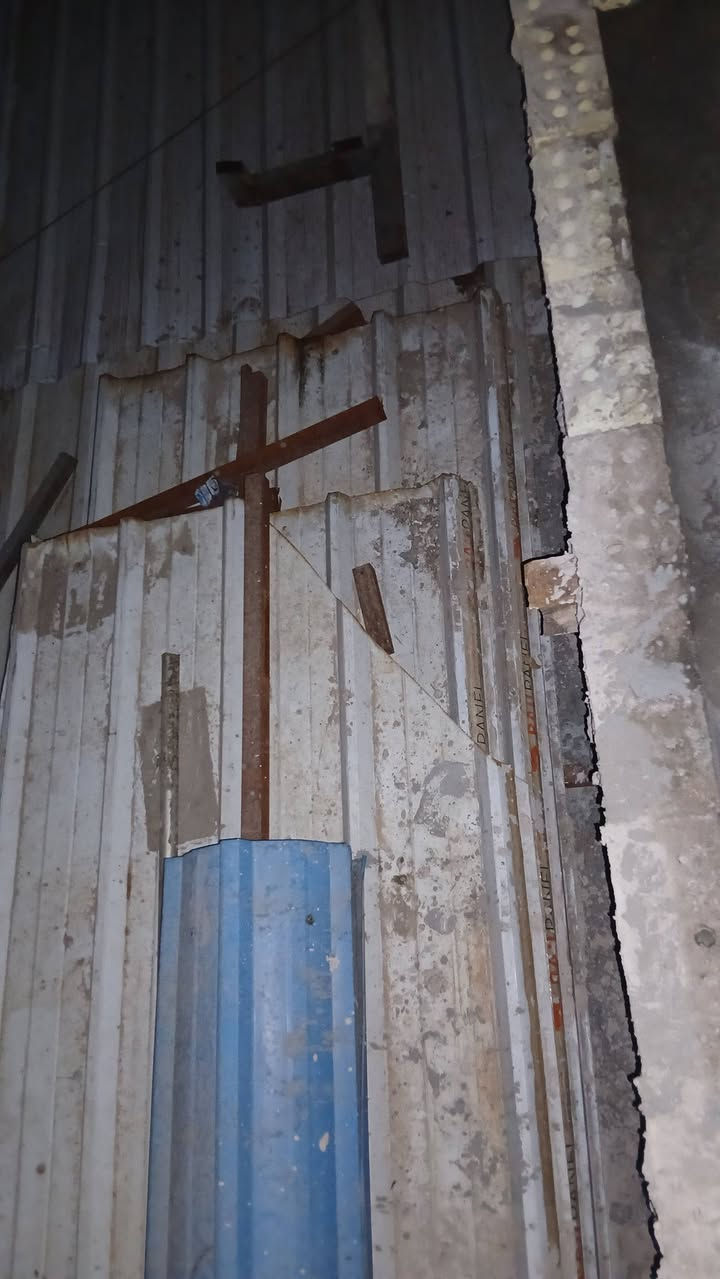 سندويج بنل يوجد للبيع ***********
