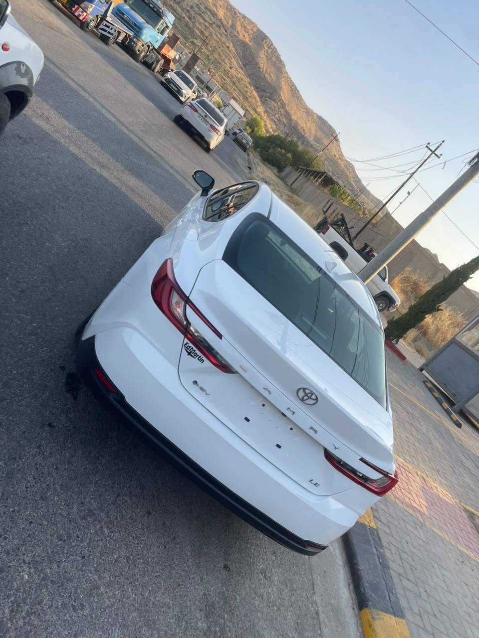 كامري LE • هايبرد • زيرو ٣٠٠٠ كم