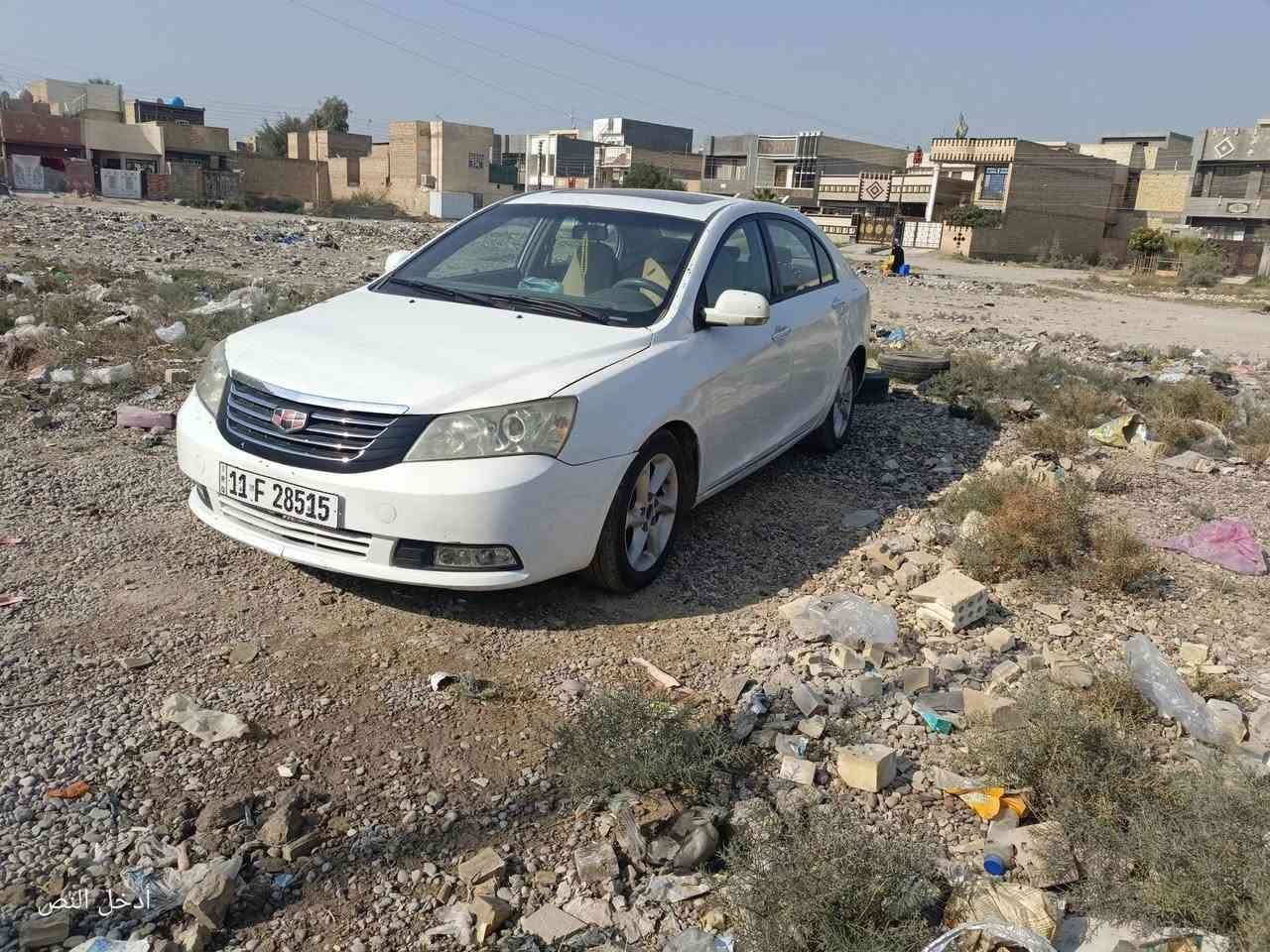 السلام عليكم جيلي امكراند سي7
 بيع او مراوس
 كير محرك كورله مكفول
 تبريد شغال بس اليوم وكف الكمبريسر

مصبوغه حزام بدون 
 ضربه قويه
 فقط البنيد ومصلح نفسه
رقم بغداد انكليزي 
سنويه باسمي 
 السعر 45 وبيه مجال
مكانه بغداد سبع البور 
الاتصال ***********
