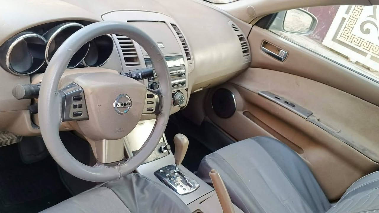 سلام عليكم نيسان اليتما 2006
سياره جاهزه مكينه كير خير من الله 
تخم تاير جديد رقم بغداد انكليزي بسمي 
مصبوغه عام 
السعر 55 وبيه مجال 
الرقم ***********
 ما متواجد عله الخاص
