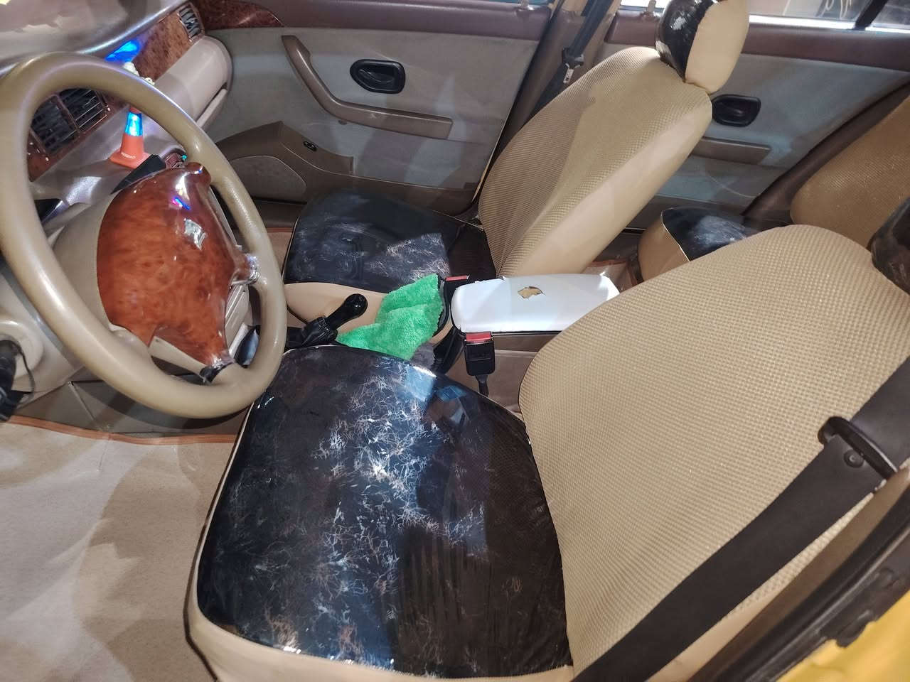 سلام عليكم سمند مديل ١١ للبيع كفالة عامة رقم قادسية مكينة وكير وحدادية وكهربائيات كلة كفاله عامه رقم قادسيه مراوس خصوصي *********** مكان الديوانية
