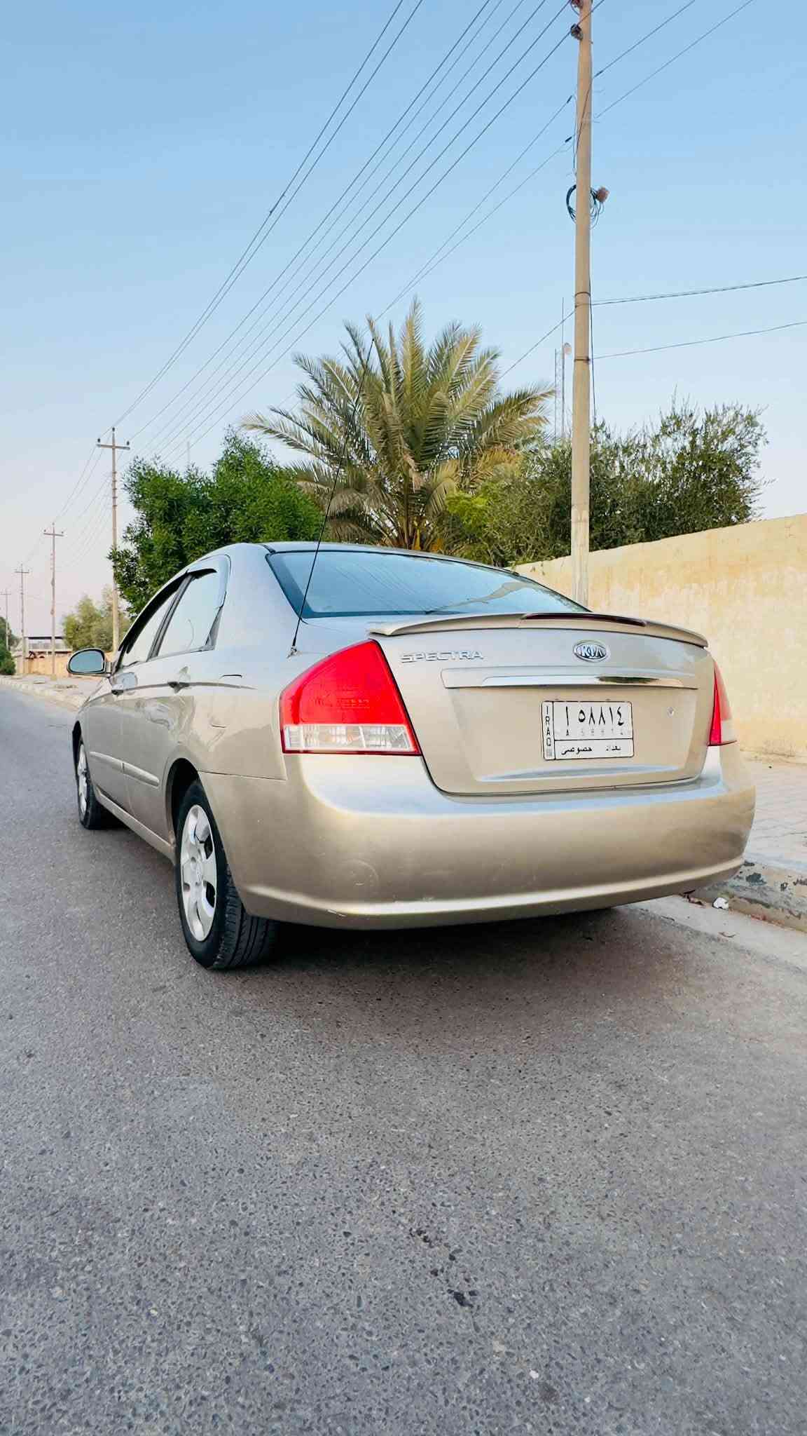 السلام عليكم 
للبيع سبكترا 2007
مكينه 2000 
كير مكينه مكفولات 
مصبوغه عام للجماليه حادثهه من امريكا جاملغ الامام جهه صدر 
السعر ٧٥وبيهه مجال 
مكان السياره كربلاء الحسينيه 
الاستفسار ***********
