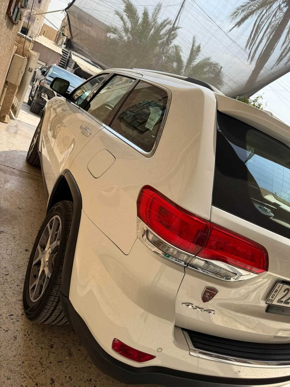 السلام عليكم جيب خليجي وكالة هارلم مديل 2019 فئه لمتد بلاس  ثلاثه شاشات  فول 1/1 شرط التحويل  اي وقت فقط اقل ربع جاملغ الامامي رش بدون اي دواخل او فتح شرط مكينه كير كله سليم عنواني بغداد 
***********
