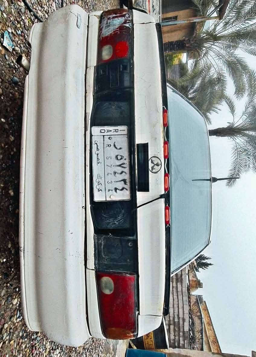 سلام عليكم
البيع مستبوشي 
موديل 93
رقم كركوك 
ألماني شرط
التحول
كهربائية كله شغاله
محرك نقص
كير شرط
سعر 15ورقه
مكاني العلم ربيضه
***********
