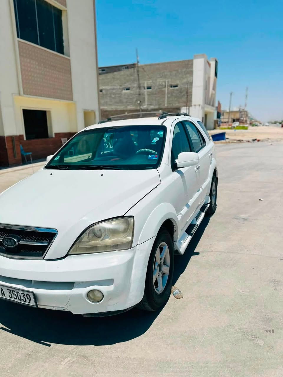 السلام عليكم 
سورنتو للبيع خليجية 
موديل 2005 مكينه 6
رقم دهوك دولي تريد تحويل تريد وكاله 
بيه قطعه صبغ الباقي مكفول 
كهربيات كل شغاله السياره جديده السعر 83 
وبيه مجال مكان السياره بابل الهاشميه 
***********
