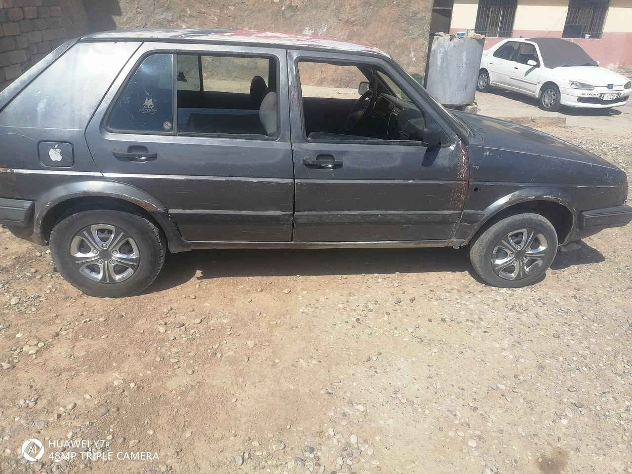 كولف موديل 88 مكينه وكير شرط داخل جديد سياره بلاديه بمعنه الكلمه بلاديه السياره احلا من التصوير/// العنوان موصل حمام العليل السعر 13ورقه هذه رقمي اسيا ***********كورك***********

نص مكتوب في الصور:
- HUAWEI Y7p
- 48MP TRIPLE CAMERA
- AI HUAWEI Y7P
- AI HUAWEI Y70 48MP TRIPLE CAMERA