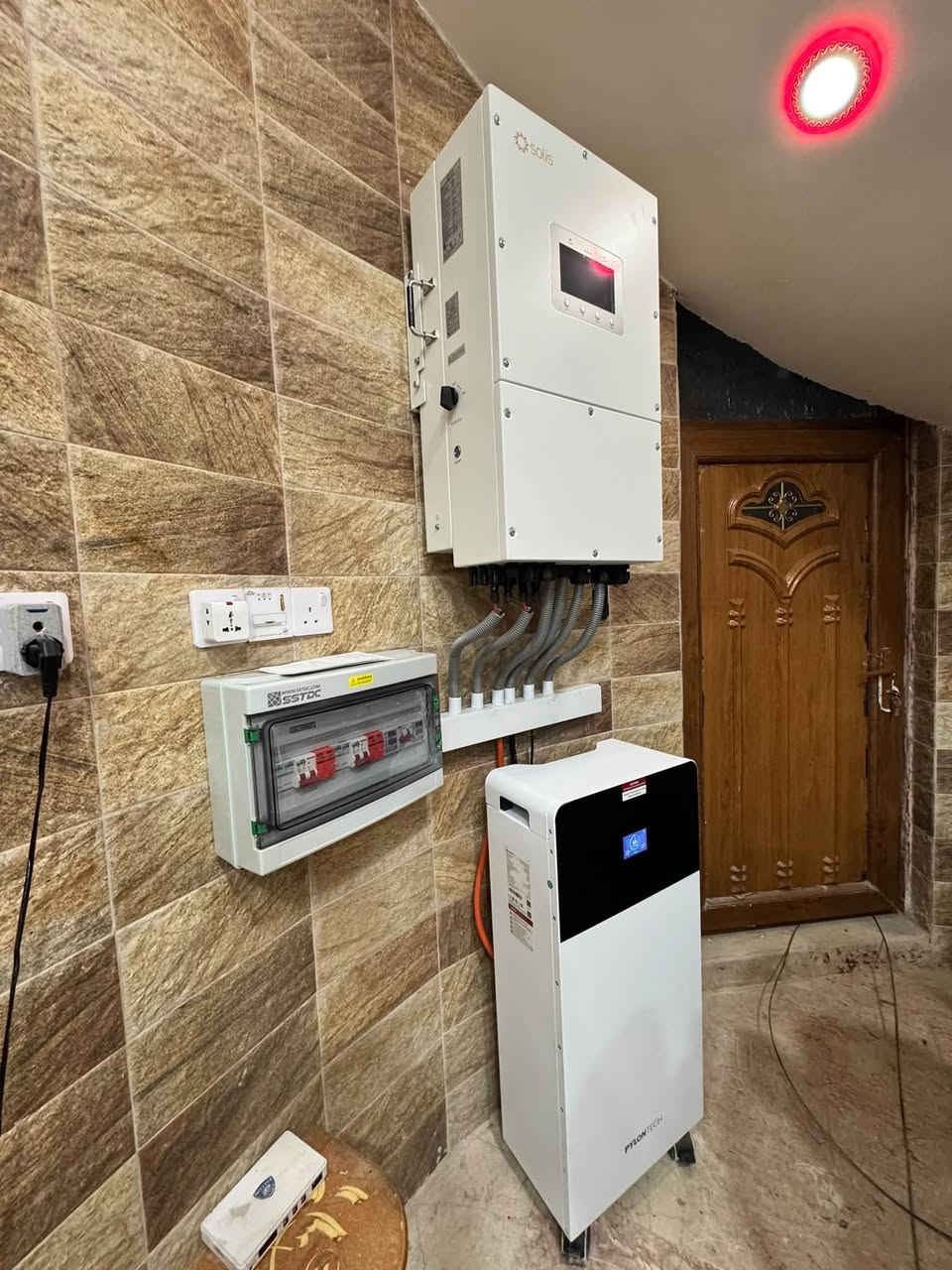سوليس ١٢kW • بايلونتك ١٦kWh • ١٦ لوح أيكو