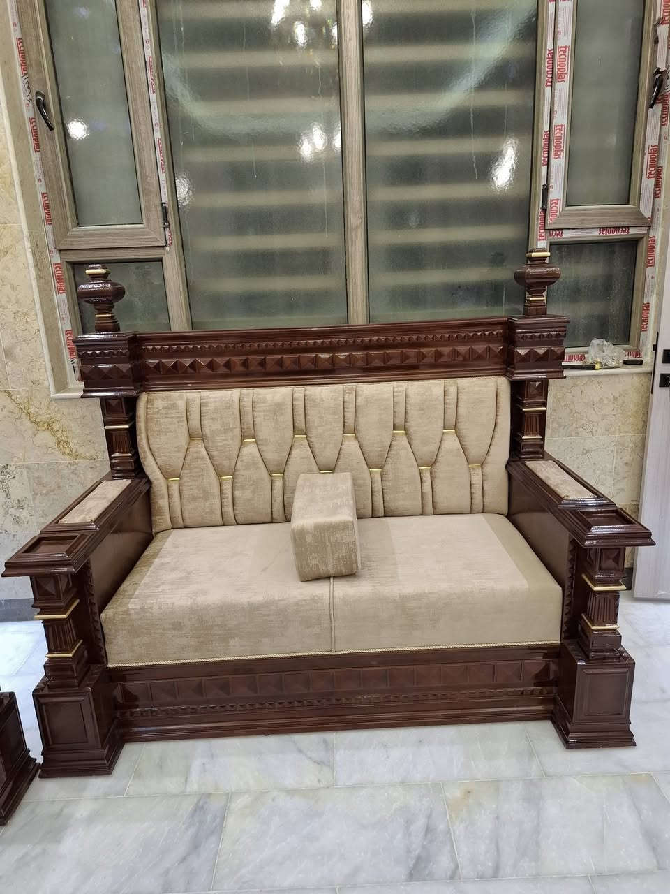 معمل نجارة العرنوسي 
***********
