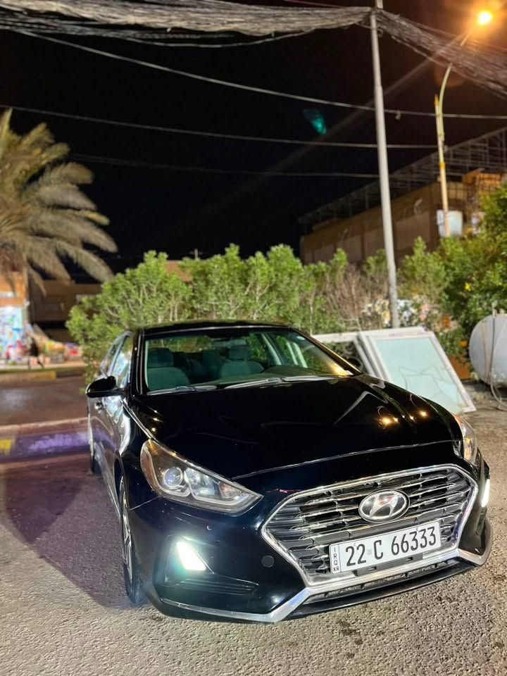 سوناته2019
رقم اربيل مميز
حادثها جاملغ وحافه لبنيد ع كد 4اصابع 
بدون داخل بدون ايرباك.
نقط عمياء .كامره دواره .داخل اسود
مكينه معلايه كازكيت ماكو دوانز.
تخم تاير جديد
ماشيه82الف 
بسم معقب 
سعرها125وبيها مجال
مكاني كربلاء ..ترهم مراوس حسب لقناعه
***********
