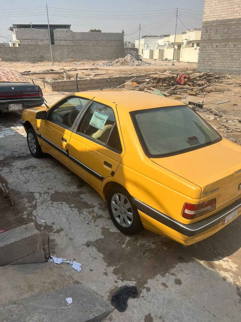 أسلام عليكم سيارة بيجو 405 البيع مديل 2016 سيارة كفالة عامه من التبديل والظربه مكينه وكير وحداديه تخم تاير كهربائية جاهز كبل الشارع تطلع بيها على باب الله ماذب عليها ربع دينار تبريد ثلج سنويه ل2028 سيارة مصفره هيئه وغرامات راعيها يريد تحويل مكاني البصره الجزيره الفيروزيه شارع 16 السعر 42 وبيها مجال الشراي رقم ***********
