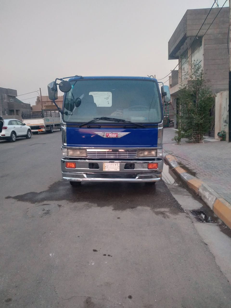 سلام عليكم 
هينو طيرة 
٧٠ عادي 
مكينة دهن موديل ٩٢
٦وربع بلادية رقم انكليزي 
تحويل ثاني يوم الاستفسار والاتصال على هذة الرقم 
***********
سعر ١٢٥
