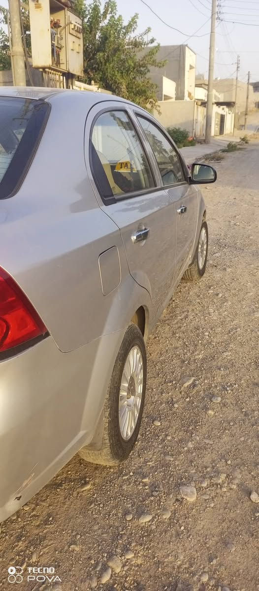 بی لیدران بی سبوغ یاک پارچە ساردە کوتی تی دایە چەملغی پیشەوە لی سەکەن یاک بستە گیڕومەکینە بەشەرت مەکینە گەورە ڕەقەموهەزە نویە ئەمە ژمارە تەلەفۆنە هی خاوەنیەتی*********** أربيل, العراق

نص مكتوب في الصور:
- TECNO POVA