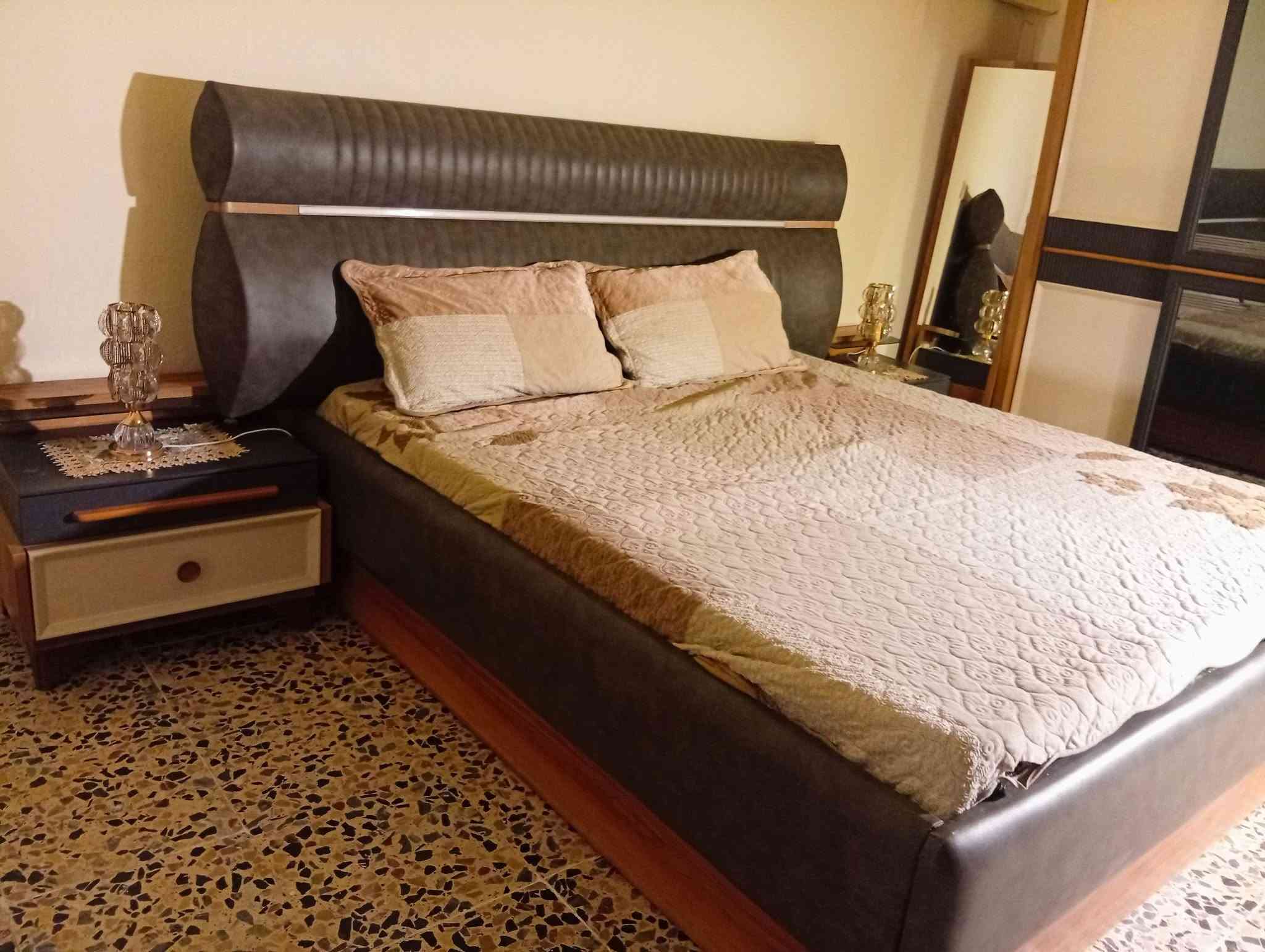 غرفه مودرن • طقم ١٠ قطع • نظافتها ١٠٠٪