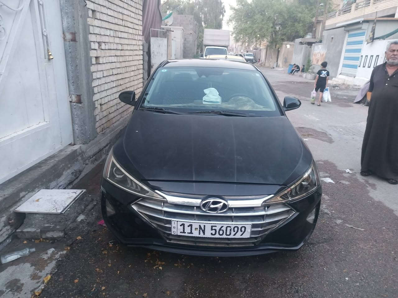 النترا / وارد امريكي 
موديل 2020 / رقم بغداد 
الضرر ( تبديل بنيد فقط وبارد خفيف في صفحة الجاملغ الخلفي للراكب )

السيارة ماشية 75 
بصمة تحوير
شاشة كبيرة
كار بلي 
تشغيل عن بعد
رادار امامي وخلفي
نقط عمياء 
تحديد مسار

السعر ( 120 ) وبيها مجال بسيط
 للاستفسار / ***********
