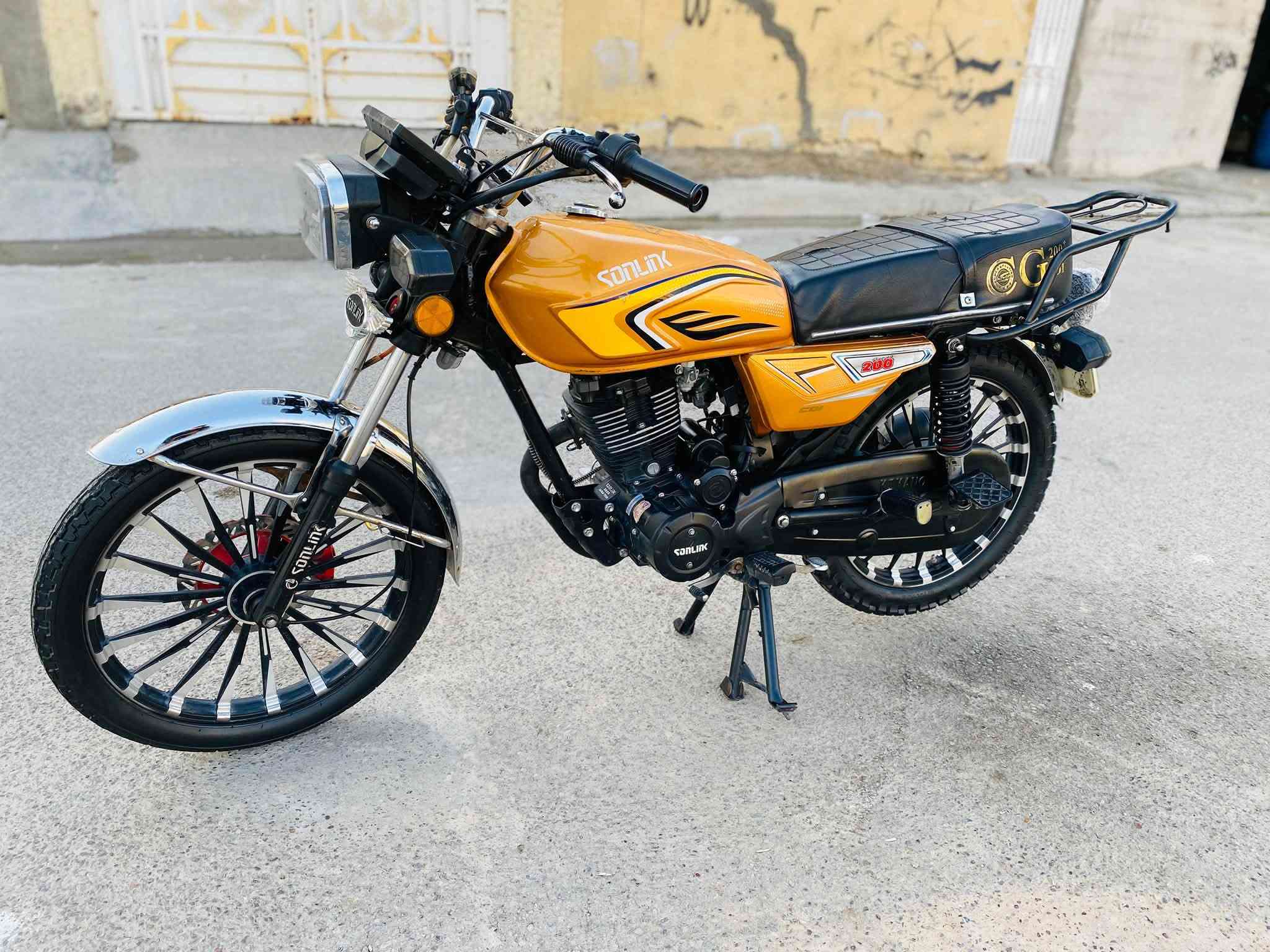سونك 5 كير 🔥🔥
موديل 2025 👍🏻
مكينه 200cc👍🏻
أوراق موجود 📋
كلشي شغال مكينه مكفوله ما مفتوحه 

عنوان بغداد

السعر 750 

 اتصل ودلل ***********🥰📲
