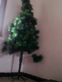 شجرة كرسمس • متر ونص • بدون لعاب