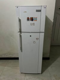 ثلاجه قطعه تخبل تشغله شويه ماشاءالله ثلج العنوان الامين الثانيه ريه وس...