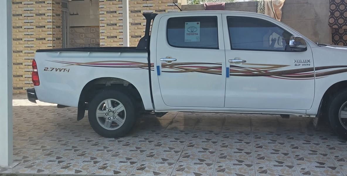 هايلوكس • ٢٠١٥ • عامريه الفلوجة