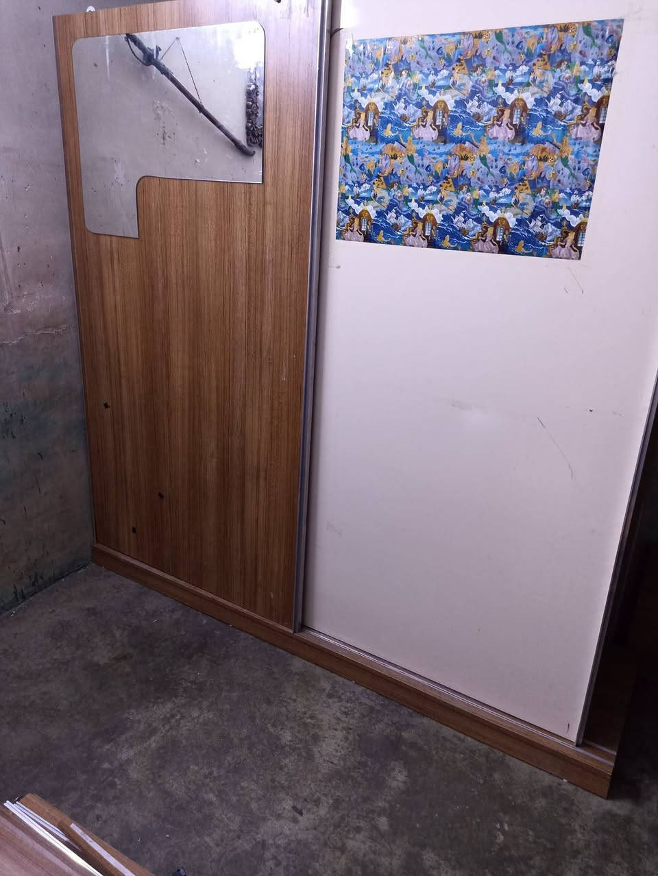 اخشاب • طقم كامل • ميز تواليت
