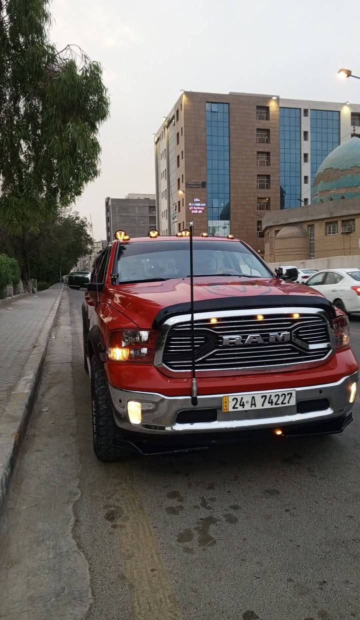 للبيع.
دوج رام 1500
لون مميز احمر طماطه 🍅 
موديل 2022 
باب طويل بدي قصير المرغوب 
حجم المحرك 3600. V6 
تنفس طبيعي 
شاشه حجم كبير 
كير ماوس 8نمر 
تبريد قطعتين ثلج 
نضام مانع انزلاق 
دوسات جانبيه 
نفاخات جاملغ 
كشن منفصل دبل جكمجه 
دوشمه+نايلون كشنات احمر 
أرضية تغليف جلد احمر
تحكم استيرن 
سستم اناره رماش خلفي 
رماش بنيد بروجكترات 
اناره جاملغاتاحمر  
اناره محجر كامل 
إضافة داش كام 
لايت زنون 
محجر بدي سبورت 
تخم تاير جبلي جديد 
تخم استد طلقه 
إضافة تعلاوه انجين ونصف 
سستم اكزوز تحكم ريمونت 
إضافة صافره 400 واط 
كامره دواره
سيرفس جديدباتري تخم بلاكات 
فحص مجاول

صدر جديد 
سياره وارد امريكي تبديل قطعة وحده وحافه البنيد بارد
السياره مصروف عليها 
رقم شمالي تحويل ثاني يوم 
السعر 225$ وبيها مجال 
المكان بغداد ***********
