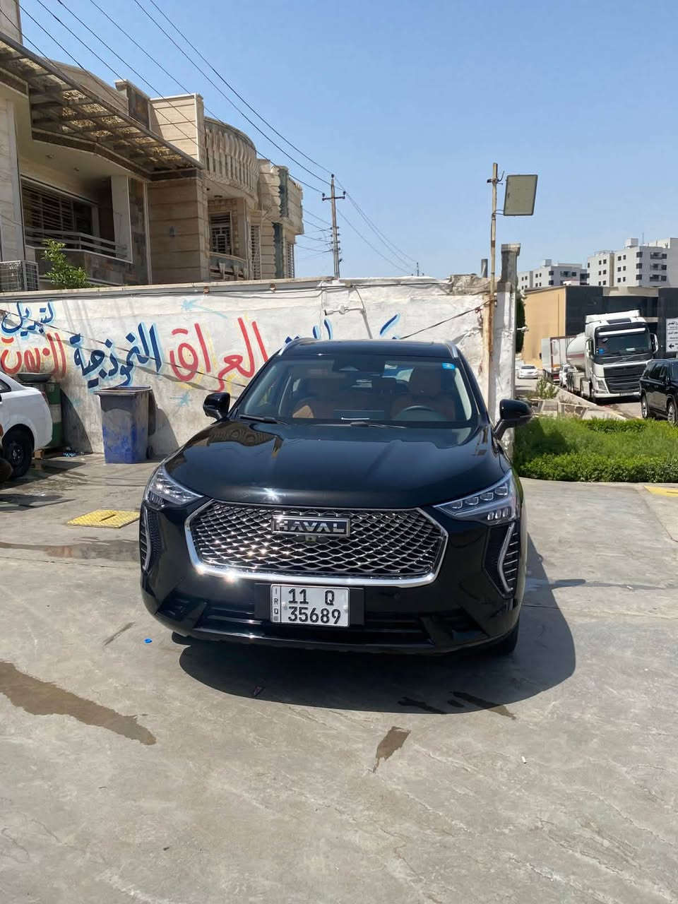 السلام عليكم اخوان..
سعر هاي السيارة جداً مناسب

هافال جوليون ٢٠٢٤ ماشية ٢٠ الف كيلو السيارة بداخل الظمان ٥ سنوات او ١٥٠ الف..

 السيارة فول مواصفات للأخير رقم بغداد بيها اثر شخط بالباب الخلفي وباب الجنطة بي ملاحظة ناعمة جداً صيانتها بداخل شركة نهج العراق فقط.

وراح يكون سعرها ١٣٨$ وبيها مجال

***********
