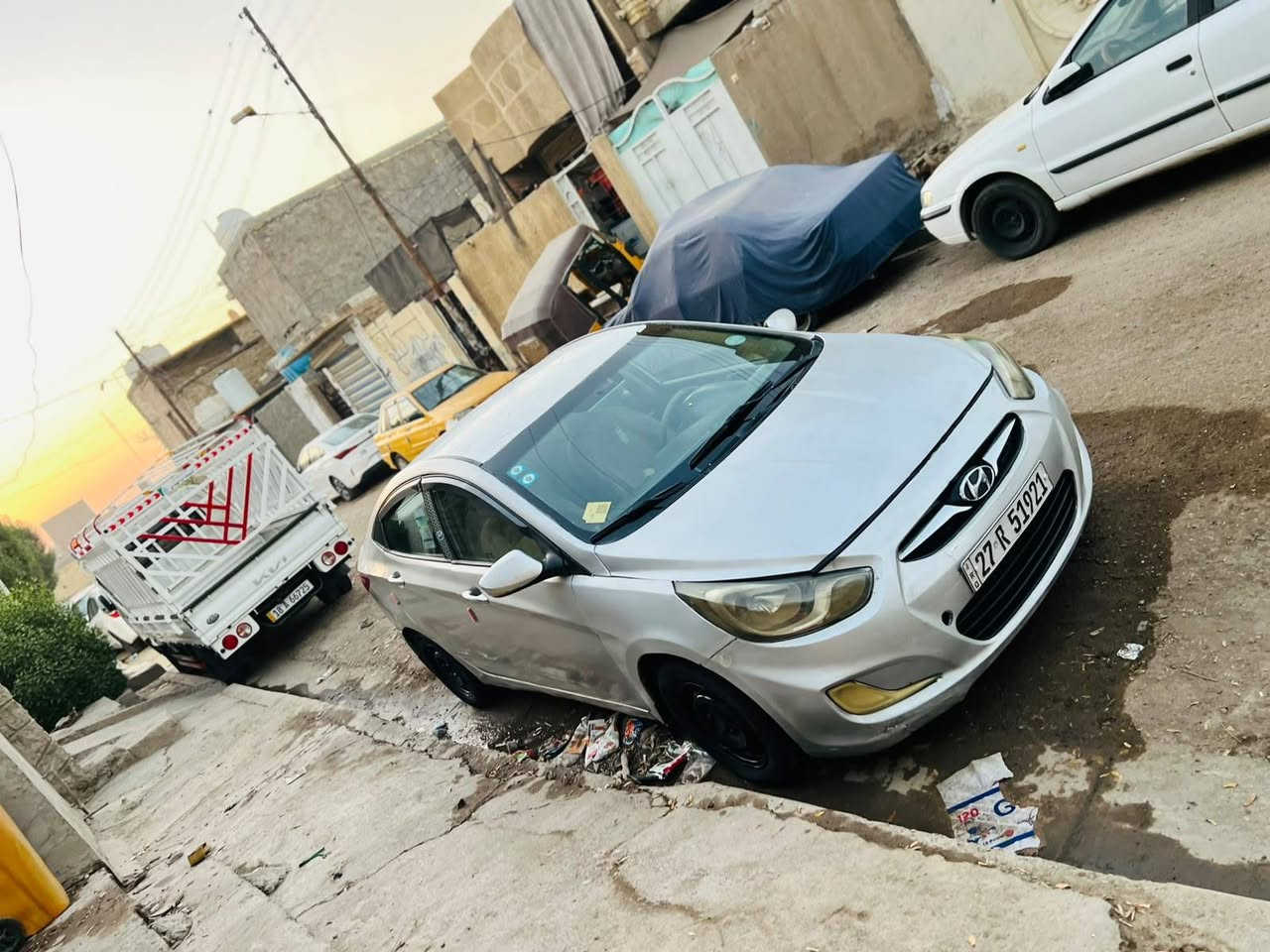 اكسنت موديل 2015 مكينه 1600دوش
مرواس فقط مكاني بغداد بلديات
بيه مكانت صبغ
***********
