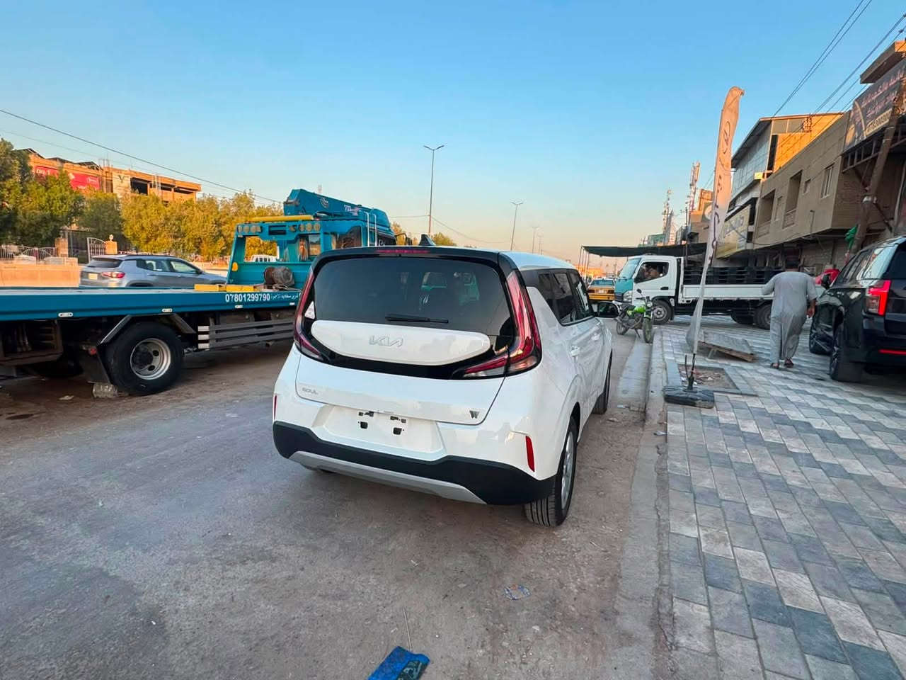 السلام عليكم
صول موديل 24 دخول جديد بسمي تترقم جميع المحافظات مواصفات LX 🔥بدون ارباك ماشيه 16 الف حادثه حافة البنيد فقط كما موضح في الصور 
موجوده بالحله مركز المدينه …
السعر 145 وبيه مجال بسيط 
للاستفسار ***********
