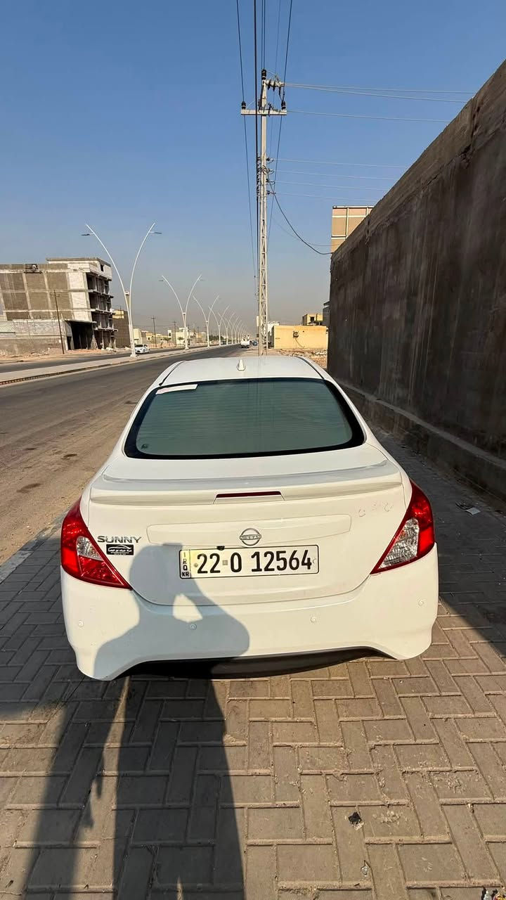 صني هندي • ٤٠ الف • خبطه خلفي