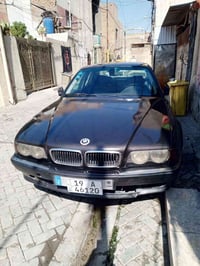 بي ام كاسحة لبيع سيارة نضيفة بيهة بس تبريد منقص غاز مكينة مبدلهة جديدة...