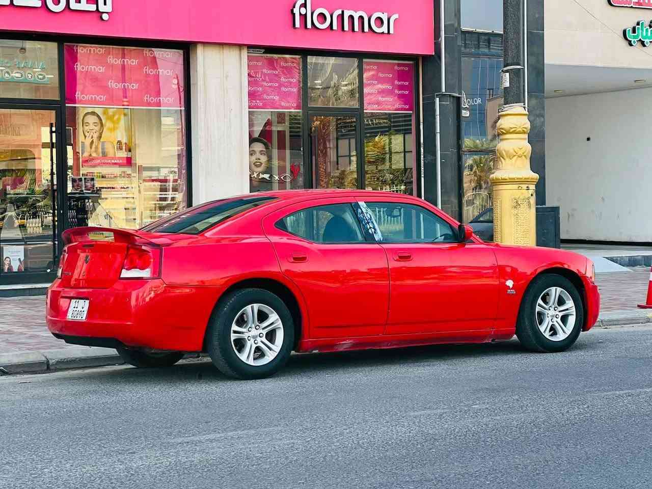 جارجر كندي مديل 2010 سعر 98 قابل للتفاوض الاستفسار اتصل *********** وارد كندي مكفوله من ضربه وتبديل بيها مكانات صبغ اثر جراد بدون ضربه مواصفات شاشه كامره خلفيه كشنات كهربائي قطعتين تبريد مري كهربائي حساسات امامي وخلفي مكينه سته 6️⃣سلندر 3600 مكينه وكير مكفولات حداديه جديده تخم تاير تبريد ثلج ❄️ رقم بغداد نكليزي سنويه ل 29 مكان سياره كربلاء
