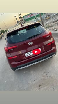 توسان للبيع موديل 2019  فول موصفات ماعده فتحه  وارد أمريكي  صور حادث ن...