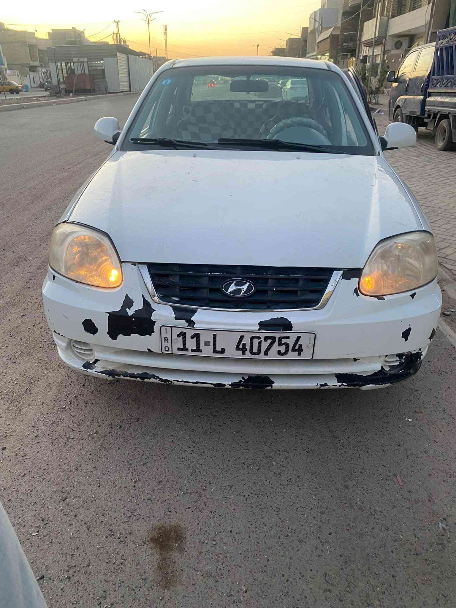 اكسنت فيرنا • ٢٠٠٤ • مجال بسيط