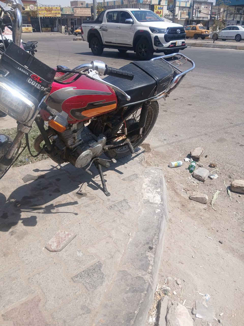 سلام عليكم مرت خصت الادمن دراجه اربعه كير نامه للبيع *********** التفاصيل أكثر خاص السعر 300وبه مجال كلك كربلاء حي المهندسين
