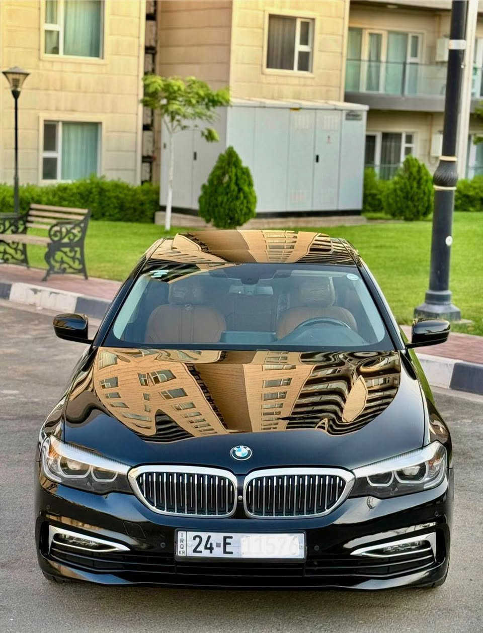 بۆفرۆشتن. ⚫️🎖️🇩🇪 للبیع

 بئیم موديل 2019 شه ريكه العروش 
3 سويچ له گه له سويچ گه وره ي هه يه 

مواصه فات فول ده رگا صه حب 5 كاميره 360 كامل 
په رده سه ياره كه هيجي پيوه نيه بوياخ ته عديل هيچي نيه 

ده عامي بوياخي نيه كراوه ي نيه يه ك ده ست 
هه موو شتيكي به شه رت سيرفزي شه ريكه كراوه 
سعر /في التعليق يتم الرد فورا على المسنجر ✍🏻

نرخ/ لە کۆمێنت بنوسە یەکسەر وەڵام دەدەیتەوە 📮

ژمارەی خاوەن سەیارە : ***********0☎️
