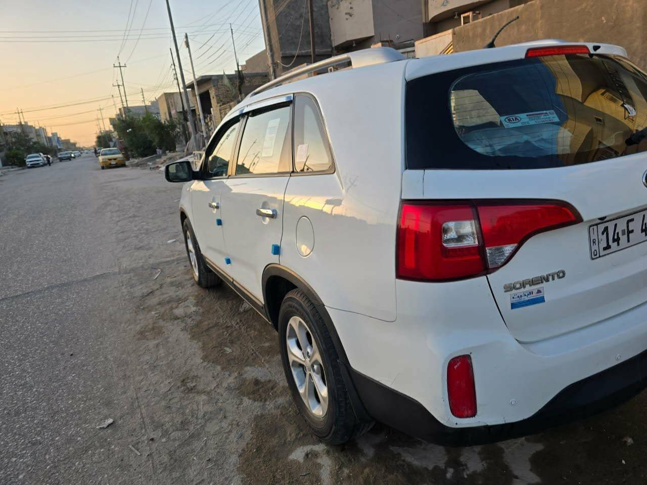 سلام عليكم سورنتو موديل 14خليجيه محرك 2400 سبعه راكب باسمي شرط تحويل السعر 150بيه مجال ناصريه الاسكان الصناعي ***********
