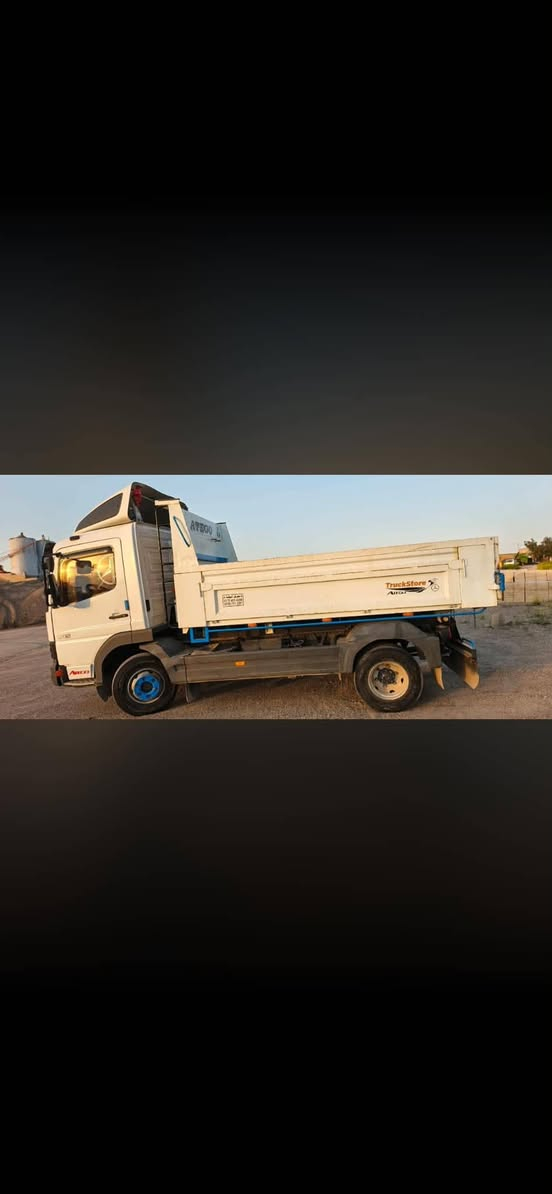 السلام عليكم اتيكو قلاب 2002 طخم تاير باتريات جدد بلا صبغ كير كبير مكينه شرط شاصي مكفولة كفاله عامه ما يعوزها برغي رقم الهاتف /‏‪***********‬‏ / ***********/ سعرها 175 بيها مجال

نص مكتوب في الصور:
- غروب سيارات مارسيدس اتيكو . انضمام يوسف ال ناصر . 2 ي . التعليق بشكل عام باسم مصط...