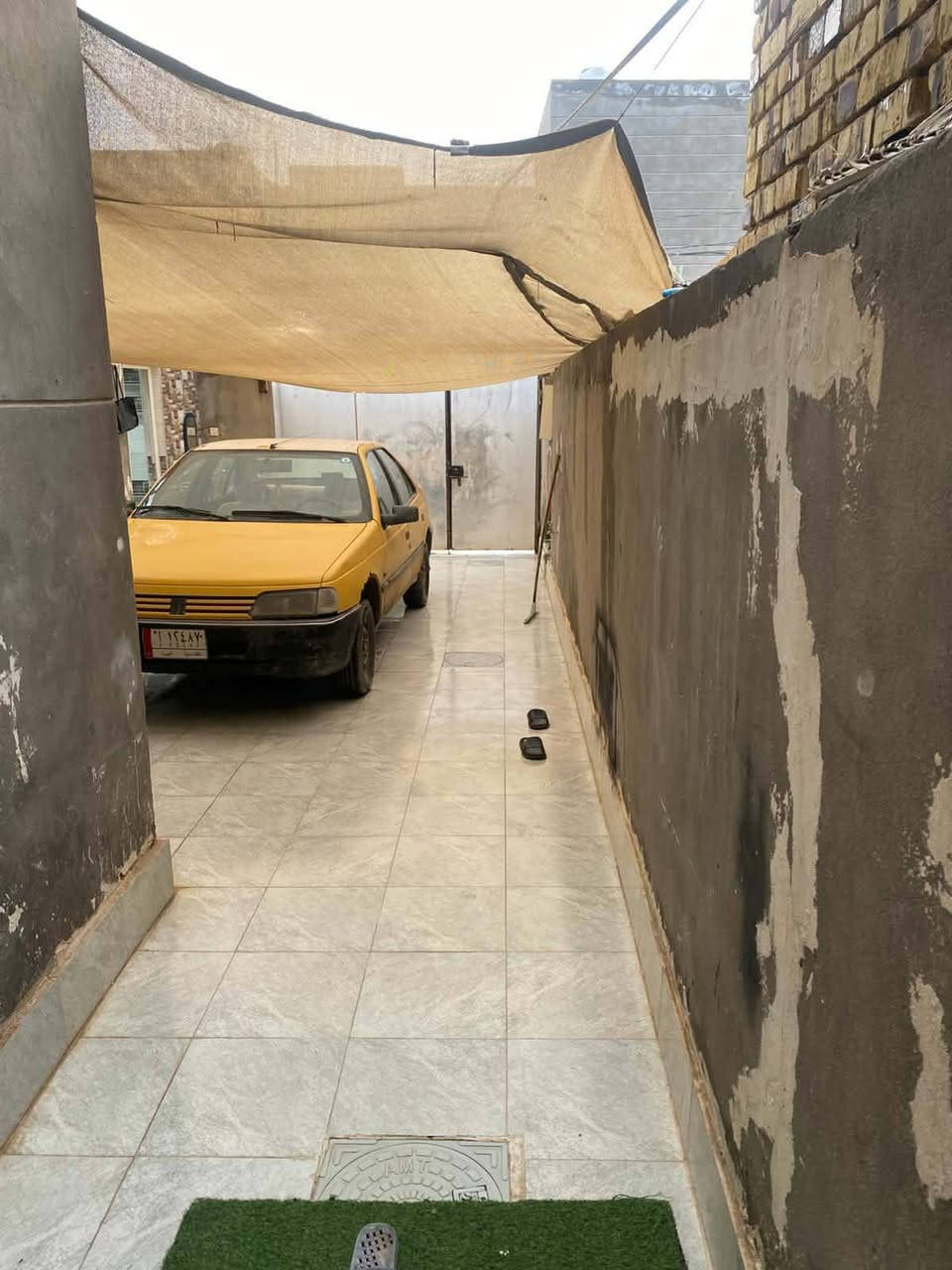 البيت للبيع طابو زراعي 170 متر سند 25 بي رقم بلديه حي الجامعه نهاية شارع 20 قرب أسواق الجوهره بناء طابوق صب كونكريت طابقين السعر على الاتصال ***********
