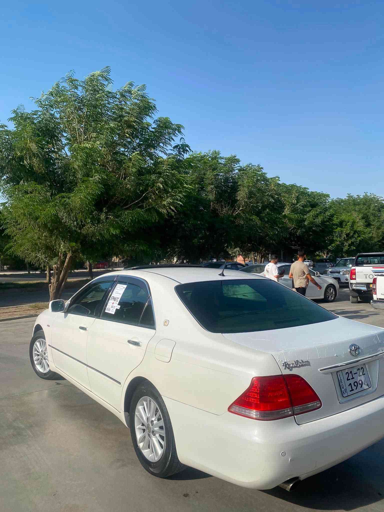 سڵاوی خواتان لێبێت
شاهینە ٢٠٠٥
موس 
١٨٢ گێڕ و مەكینە گەورە
سڵاید
ناو ڕەساسی
شاشەو كامێرا 
پێش و دوا حاسە 
تەبرید سارد و گەرم مەزبوت
مشتی لێكسز 
دوو پارچە ئەروپا بۆیاخە 
بێ زەڕبە و لیدران
بێ سارد و شوخت قوپاوی
كۆدی نیە 
لە كەلارم
سعری٥٩ گڵا و مەجالێكی كەم
***********
